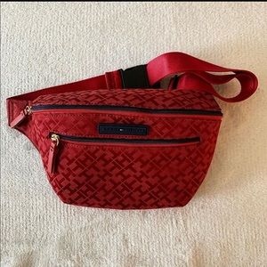 Red Tommy Hilfiger Fanny bag